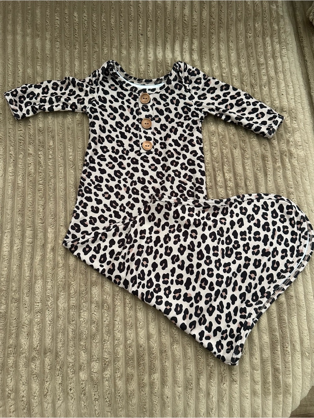 Caden Lane leopard knotted gown